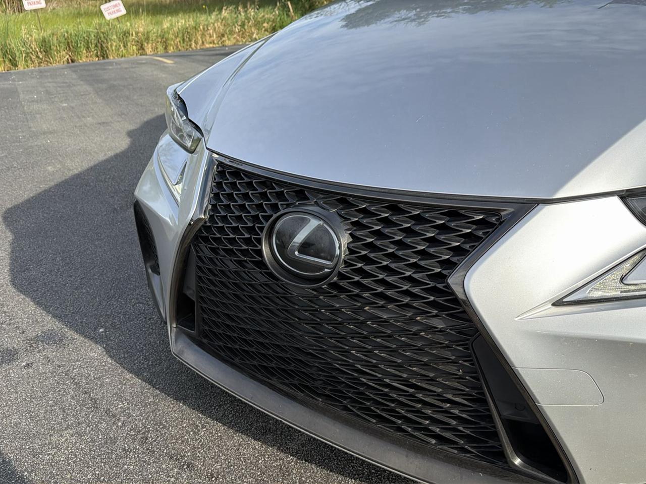 Lexus IS IS 300 RWD 2019