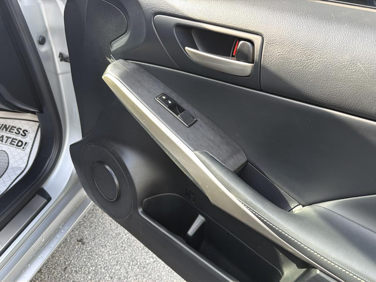 Lexus IS IS 300 RWD 2019