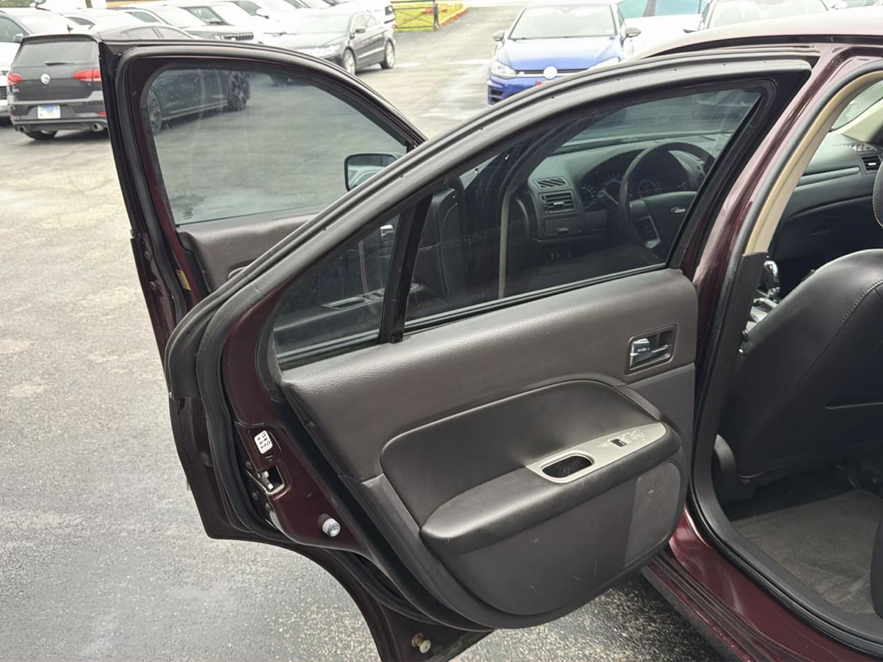 Ford Fusion 4dr Sdn SEL FWD 2011