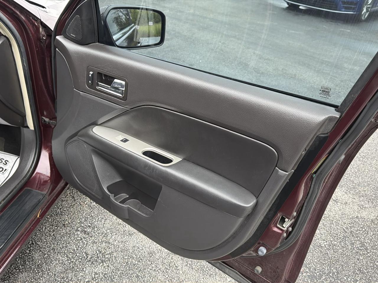 Ford Fusion 4dr Sdn SEL FWD 2011