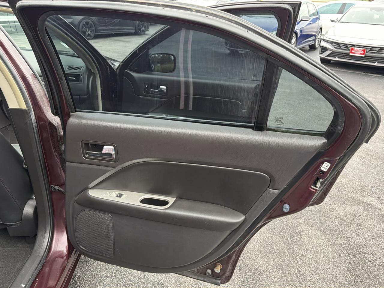 Ford Fusion 4dr Sdn SEL FWD 2011