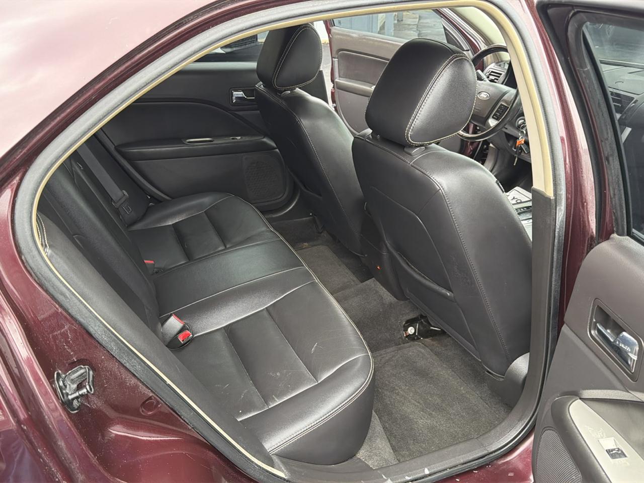 Ford Fusion 4dr Sdn SEL FWD 2011