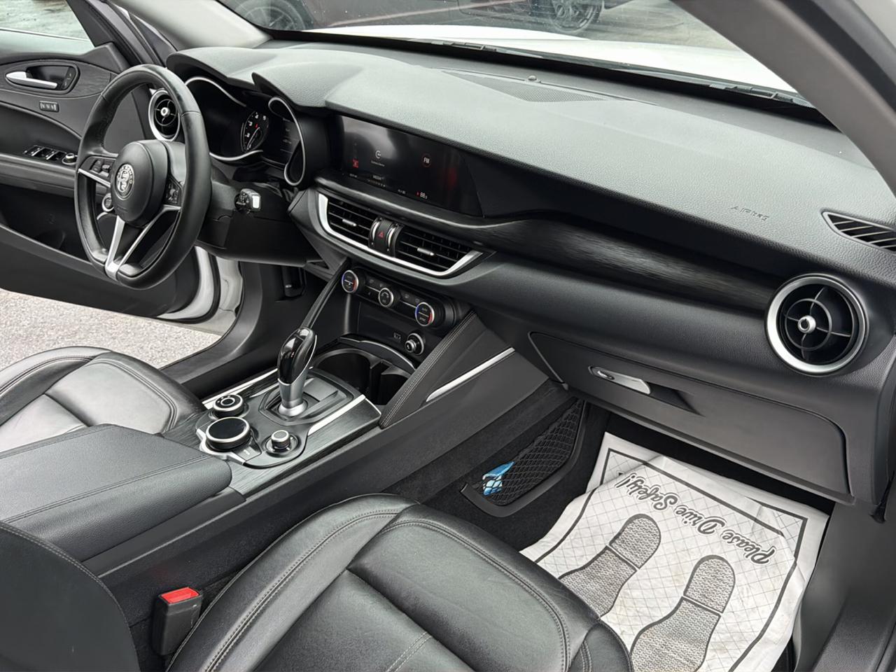 Alfa Romeo Stelvio AWD 2019