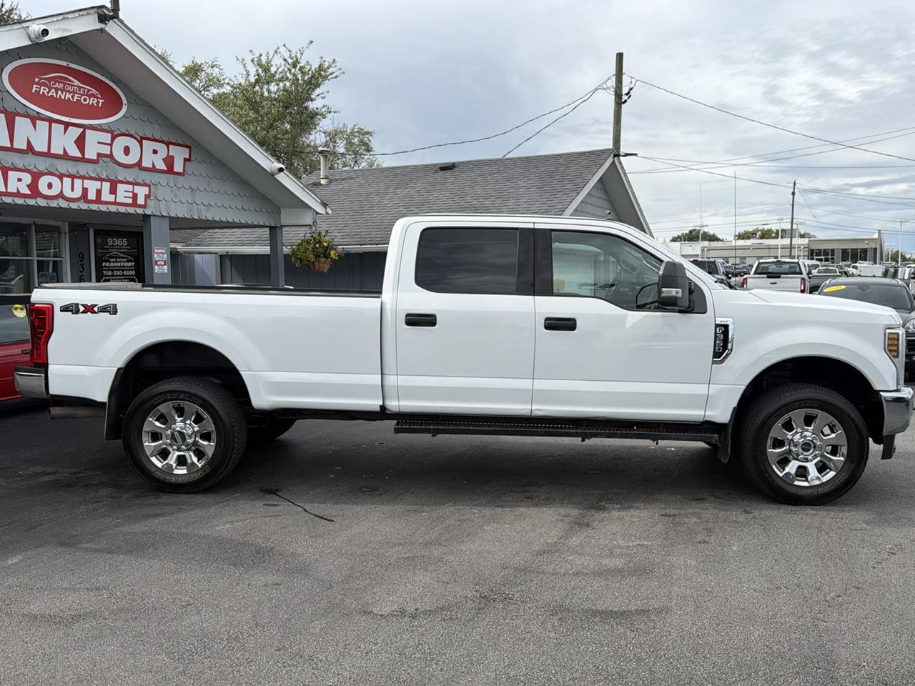 Ford Super Duty F-350 SRW Crew Cab 176" WB XLT 4WD 2019