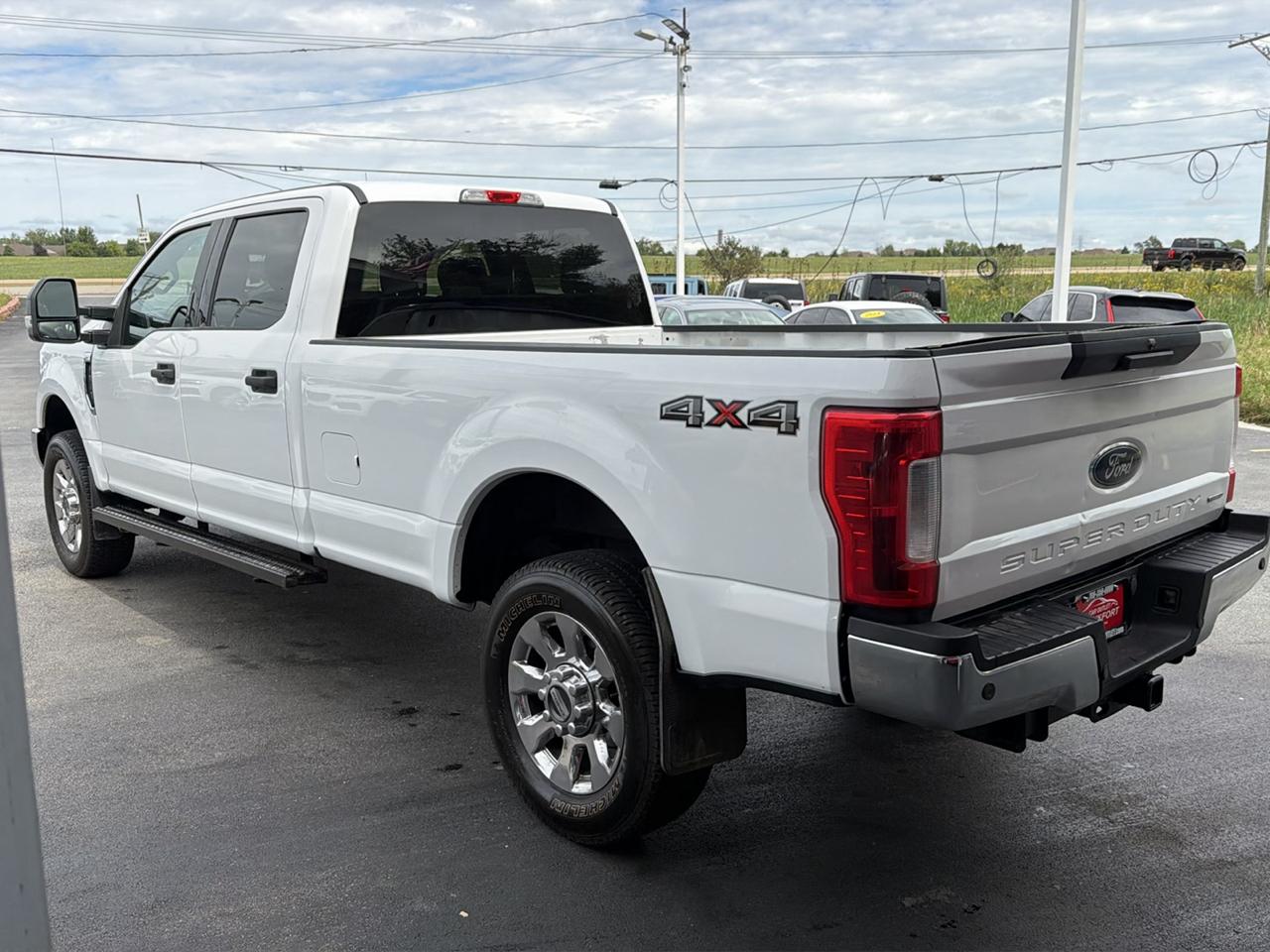 Ford Super Duty F-350 SRW Crew Cab 176" WB XLT 4WD 2019