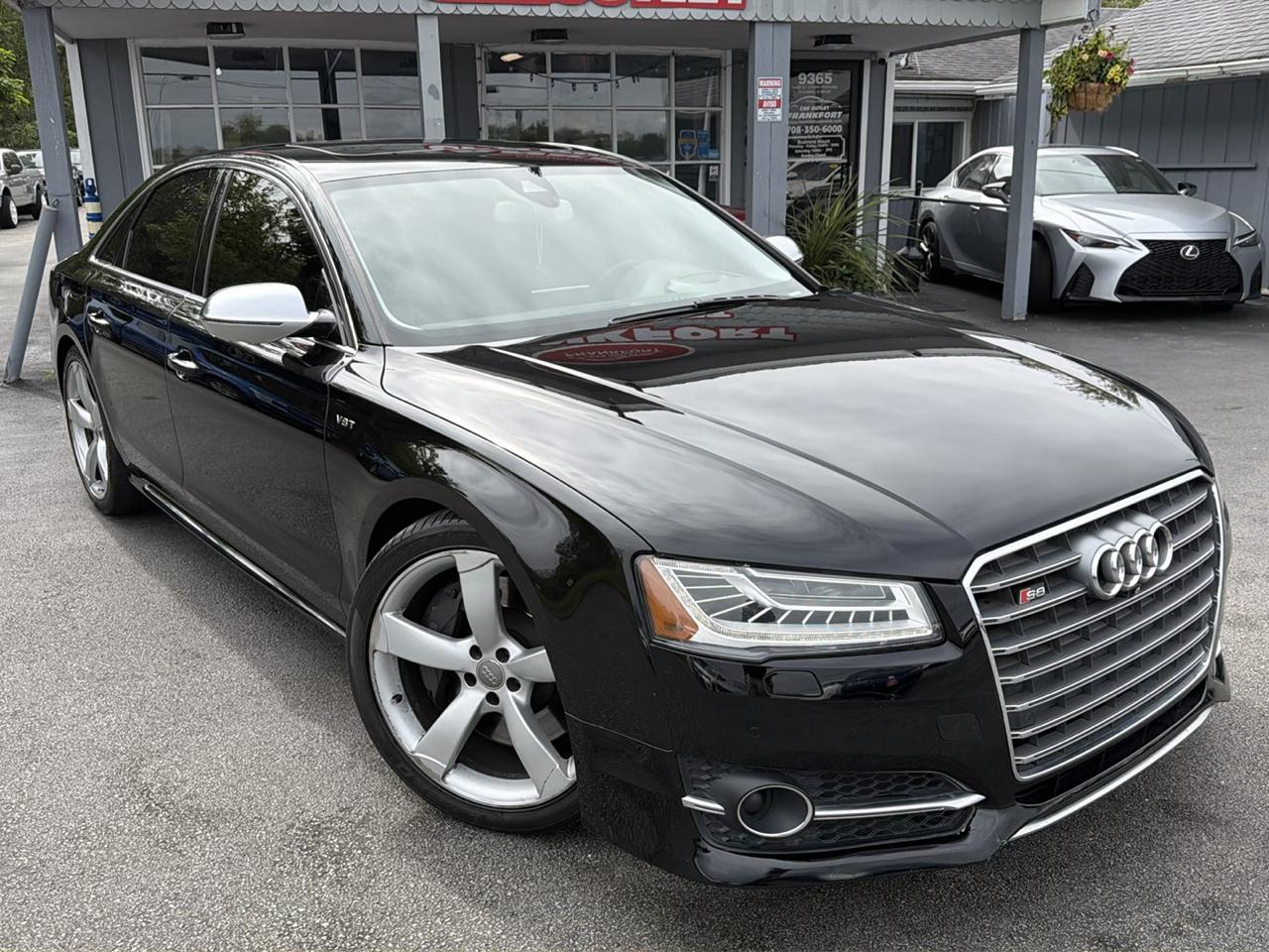 Audi S8 4dr Sdn 2015