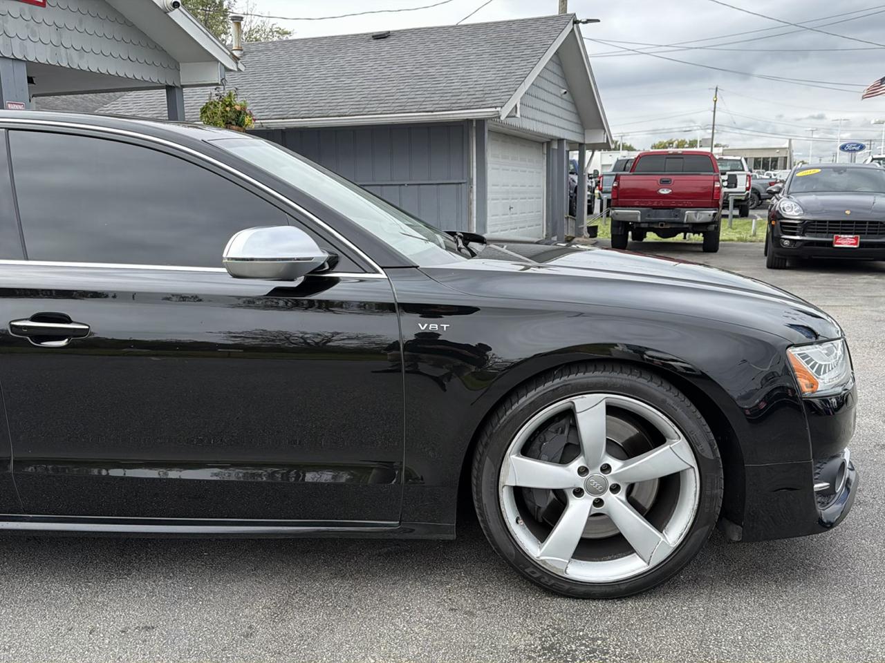 Audi S8 4dr Sdn 2015
