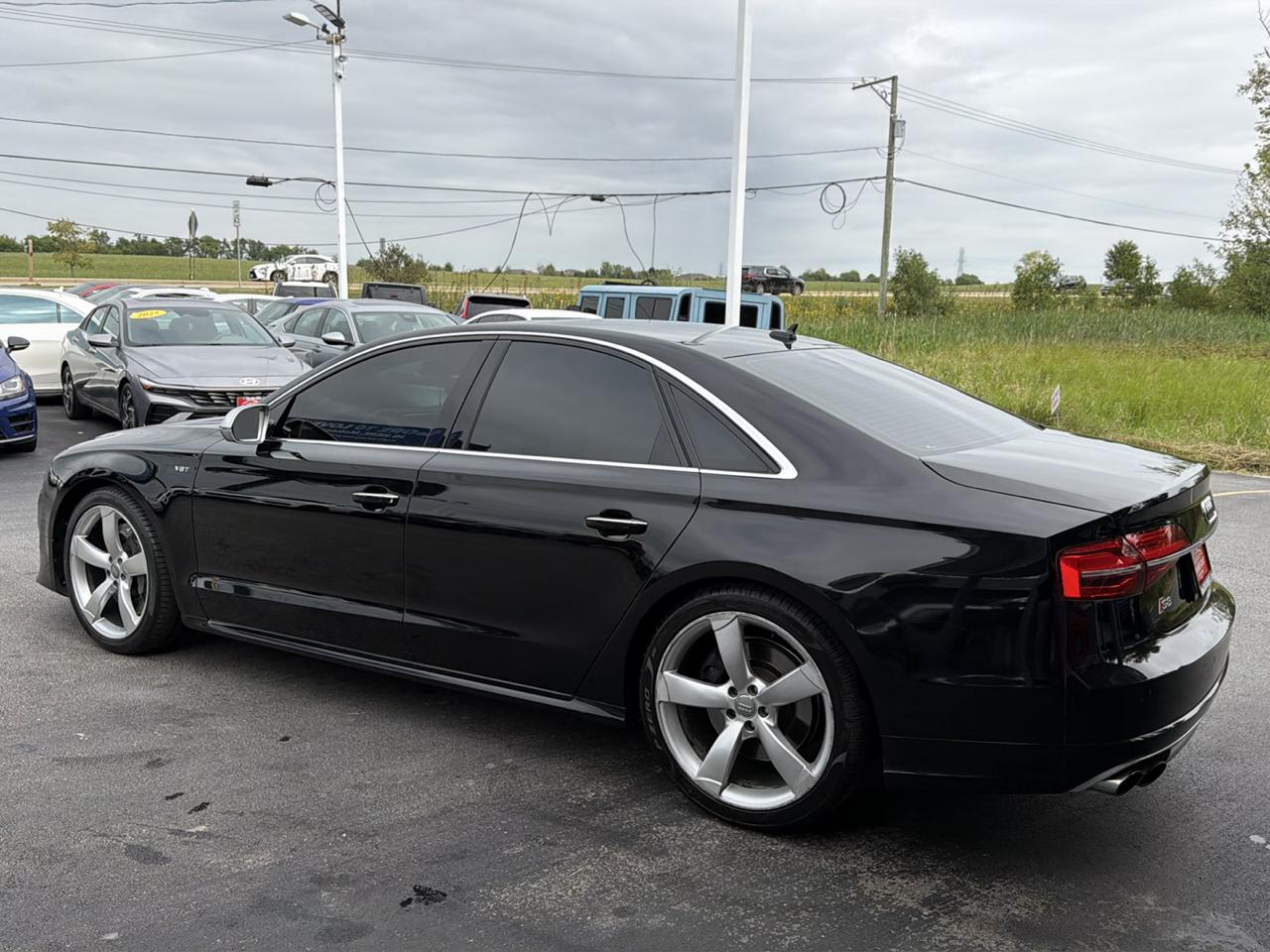 Audi S8 4dr Sdn 2015