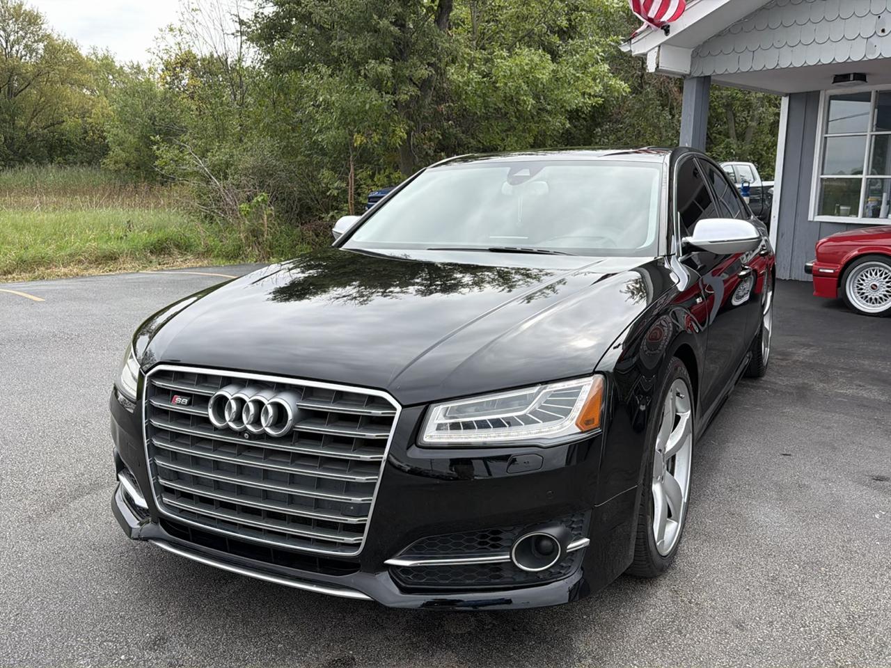 Audi S8 4dr Sdn 2015
