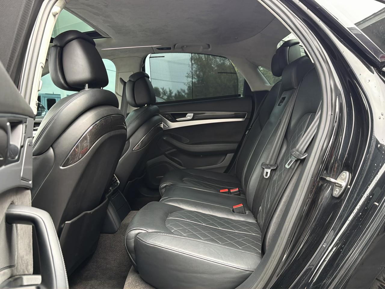 Audi S8 4dr Sdn 2015