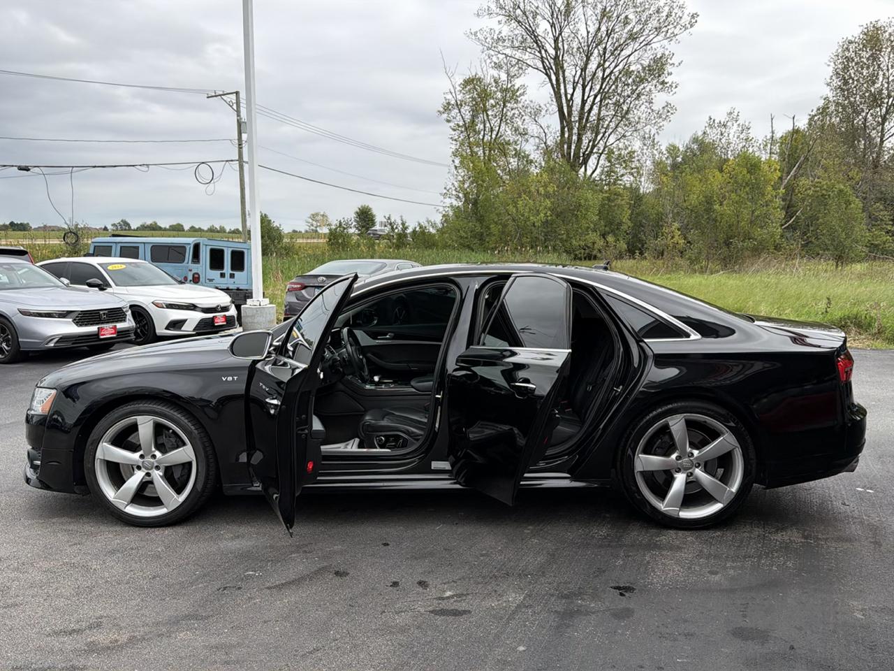 Audi S8 4dr Sdn 2015