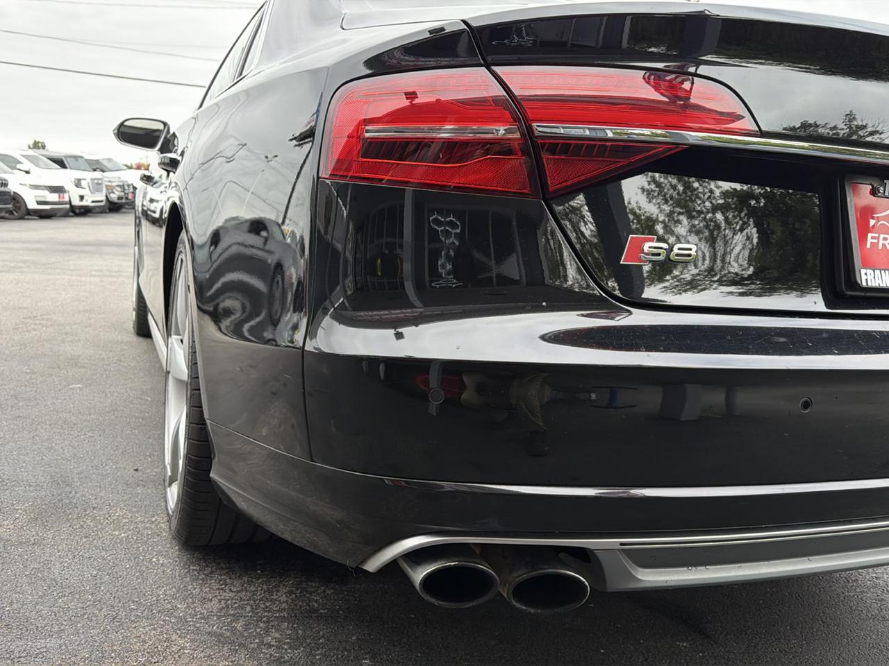 Audi S8 4dr Sdn 2015