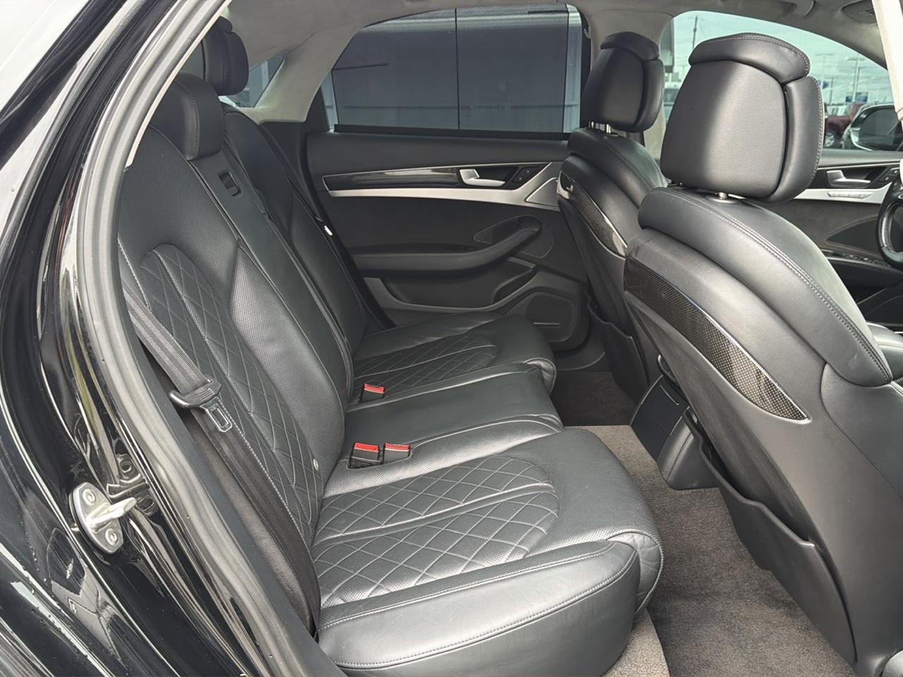 Audi S8 4dr Sdn 2015