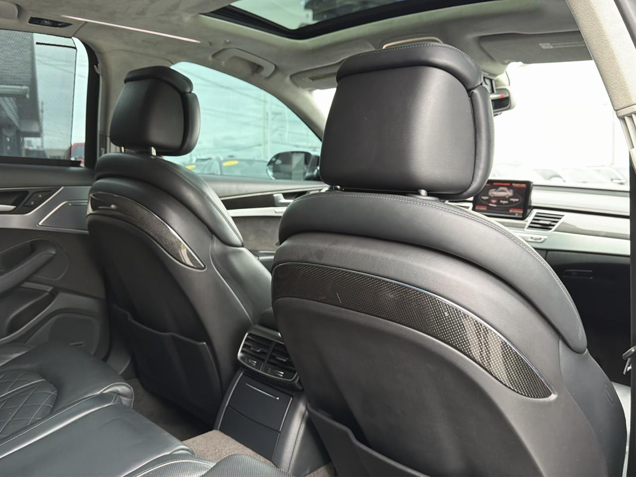 Audi S8 4dr Sdn 2015