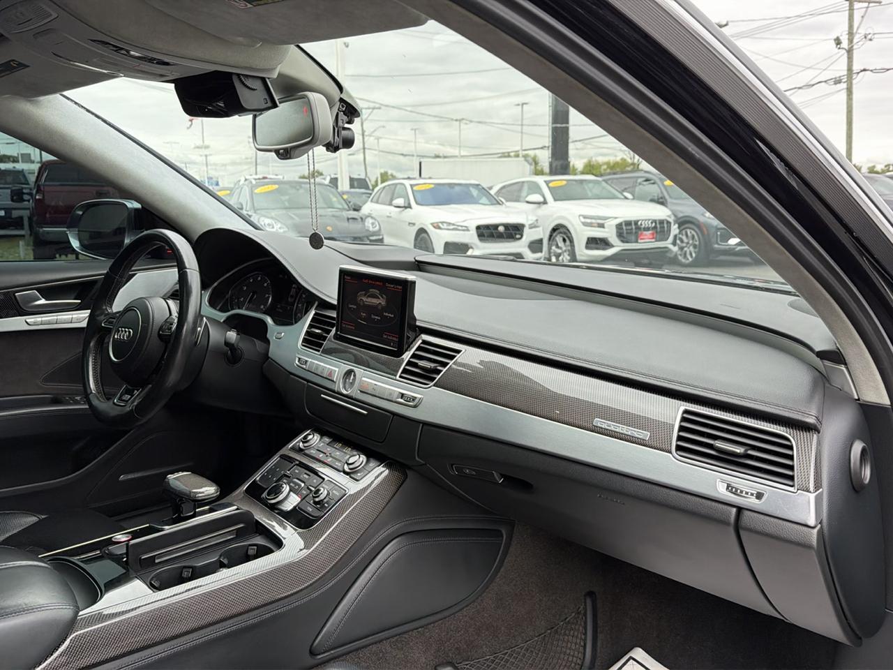 Audi S8 4dr Sdn 2015
