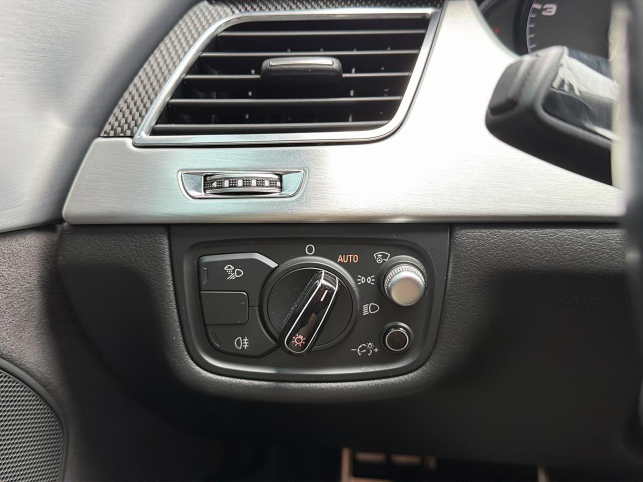 Audi S8 4dr Sdn 2015