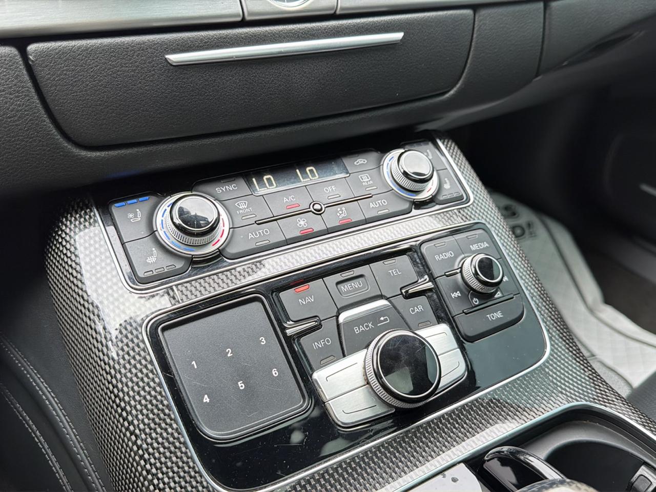 Audi S8 4dr Sdn 2015