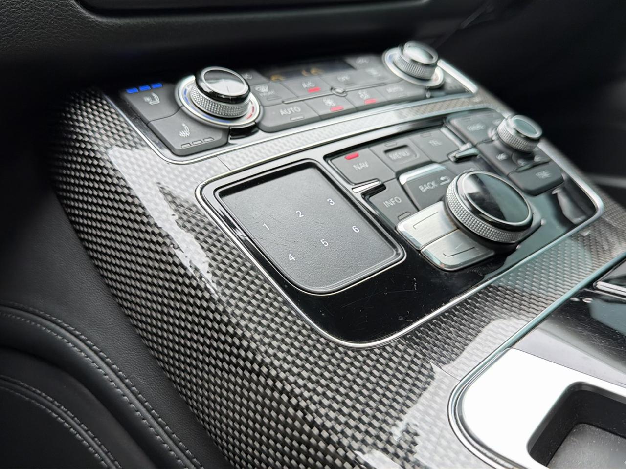 Audi S8 4dr Sdn 2015