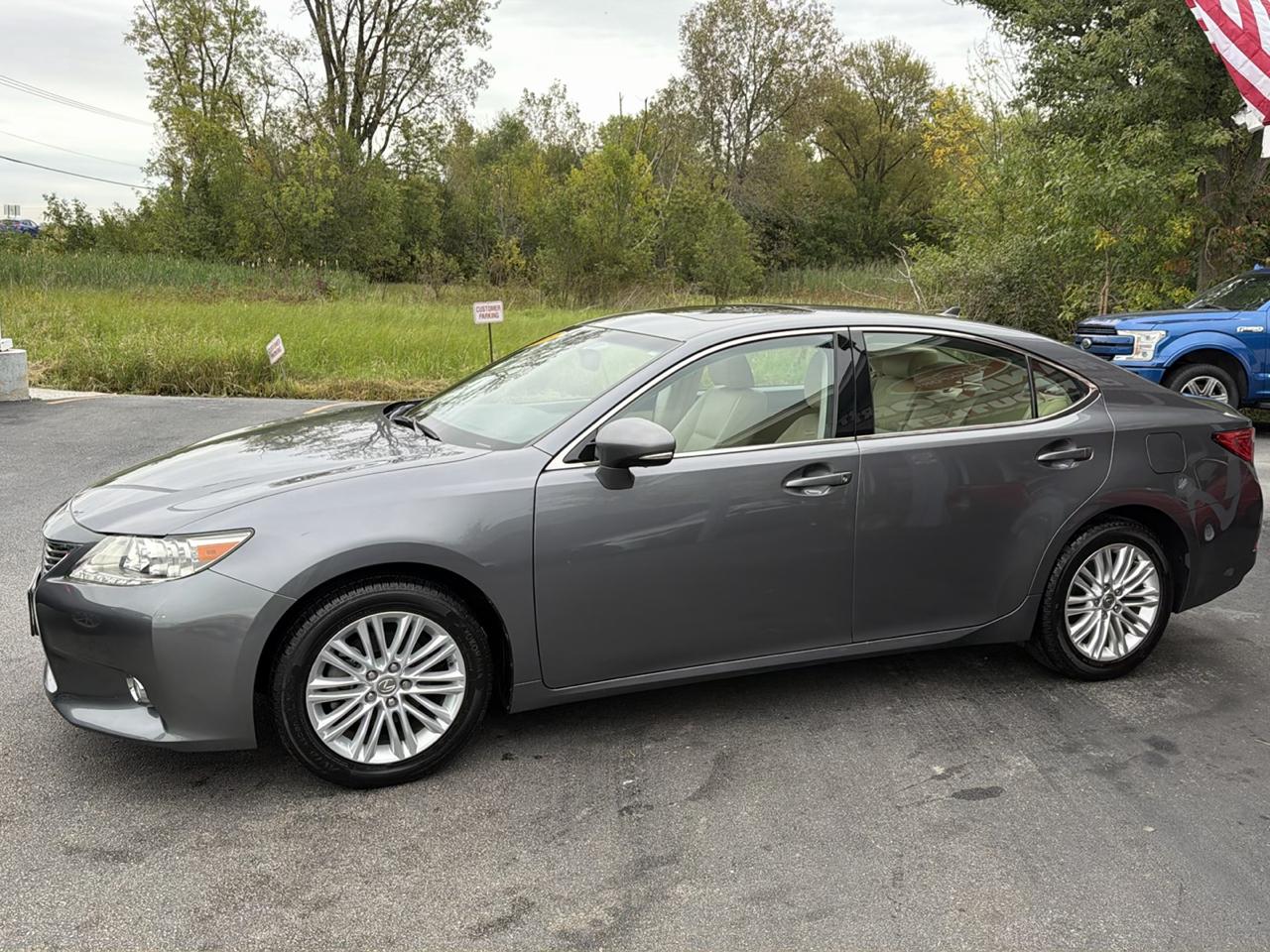 Lexus ES 350 4dr Sdn 2013