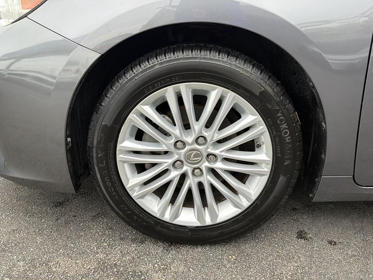 Lexus ES 350 4dr Sdn 2013
