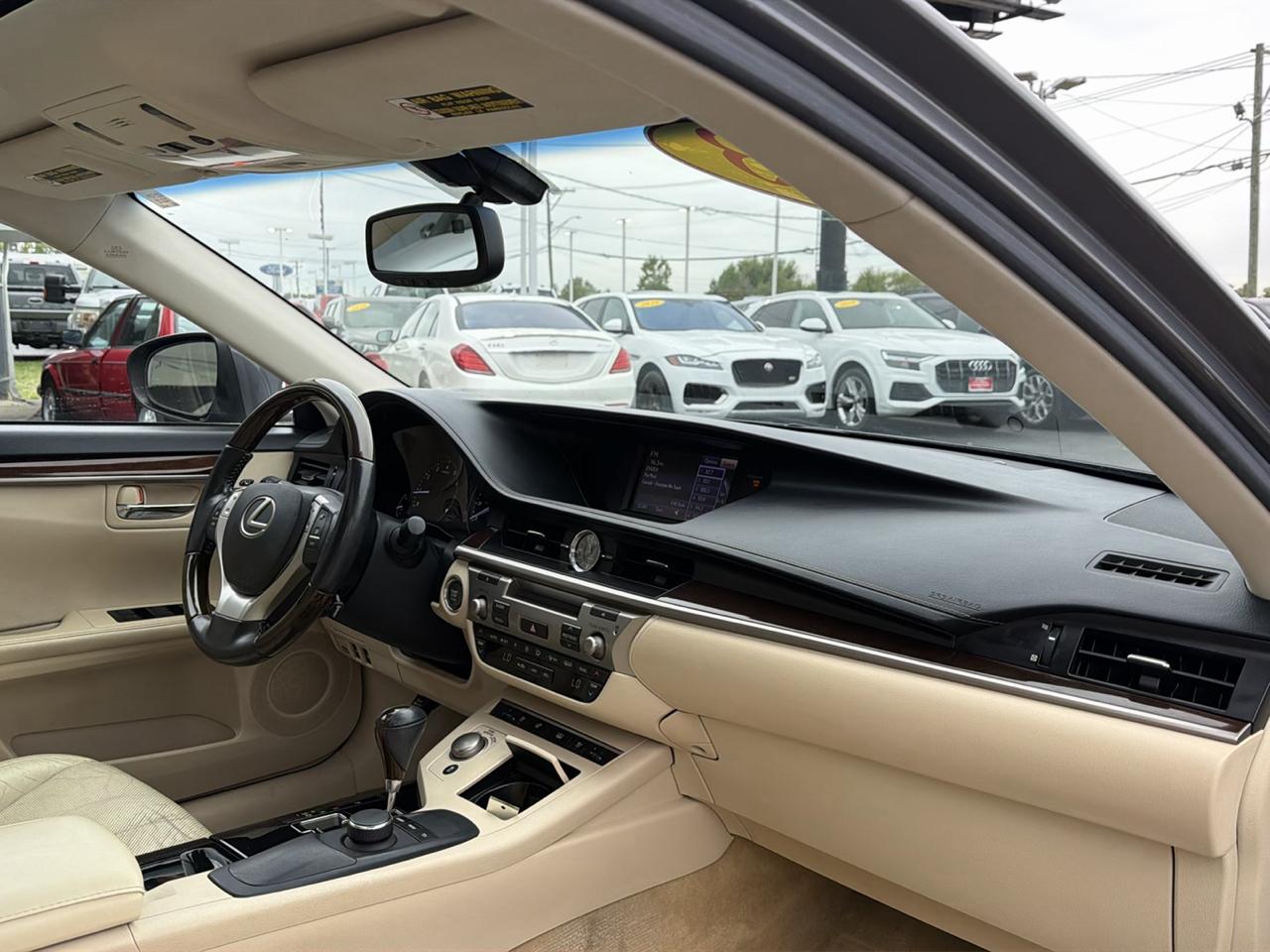 Lexus ES 350 4dr Sdn 2013