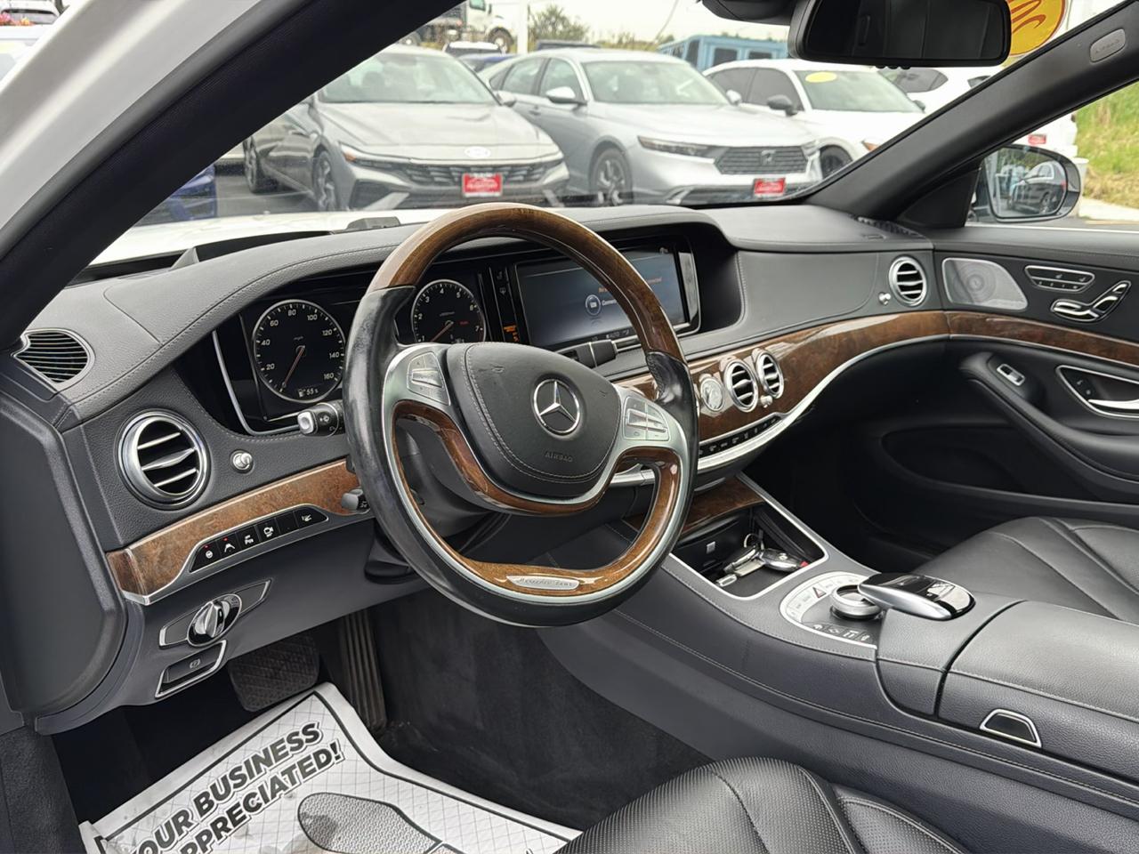 Mercedes-Benz S-Class 4dr Sdn S 550 4MATIC 2015