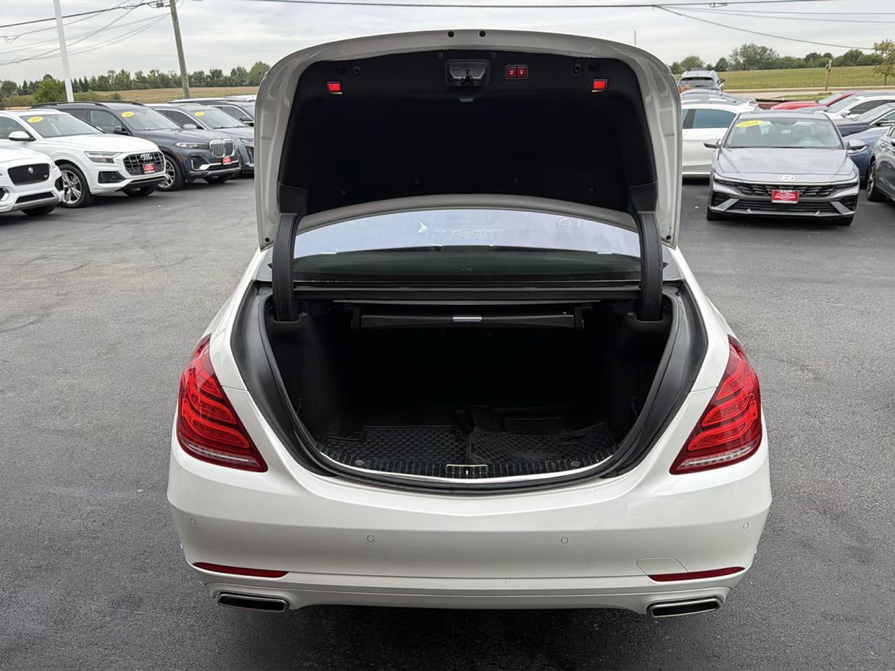 Mercedes-Benz S-Class 4dr Sdn S 550 4MATIC 2015