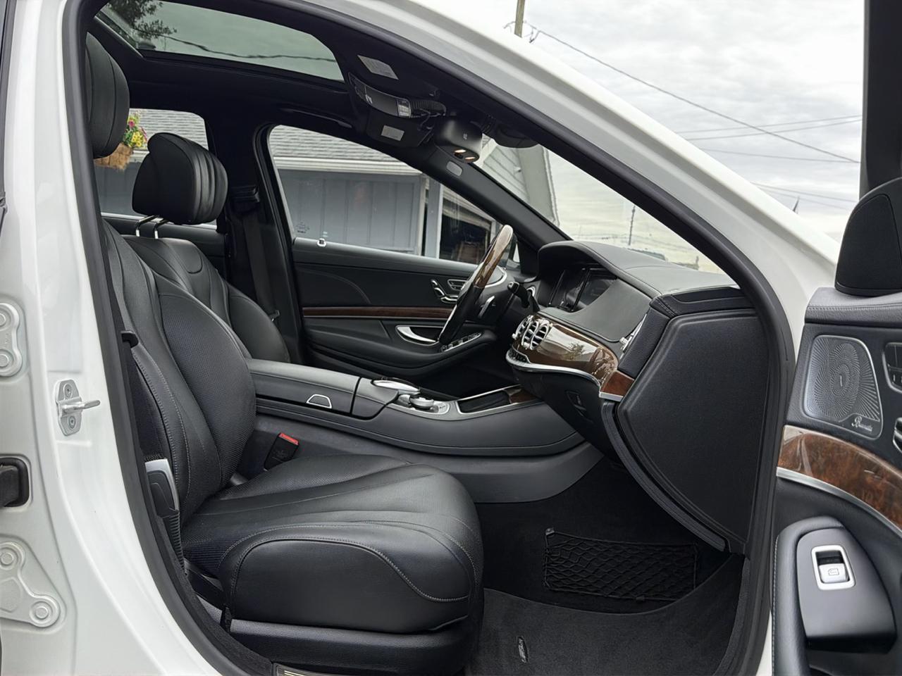 Mercedes-Benz S-Class 4dr Sdn S 550 4MATIC 2015