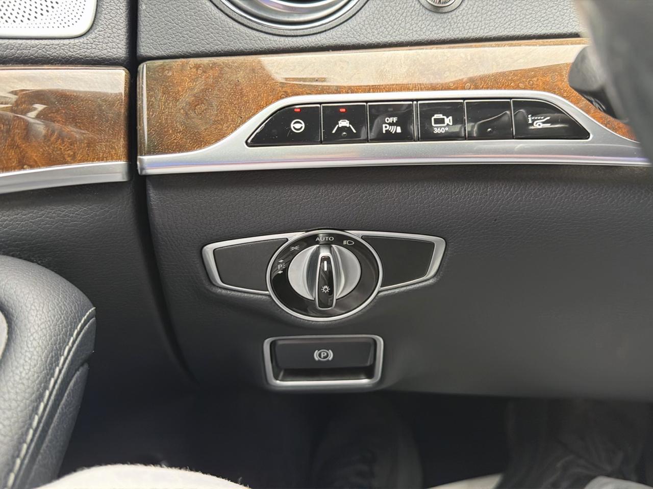 Mercedes-Benz S-Class 4dr Sdn S 550 4MATIC 2015