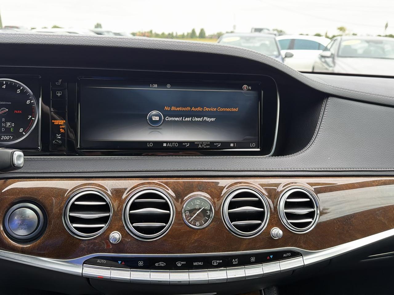 Mercedes-Benz S-Class 4dr Sdn S 550 4MATIC 2015