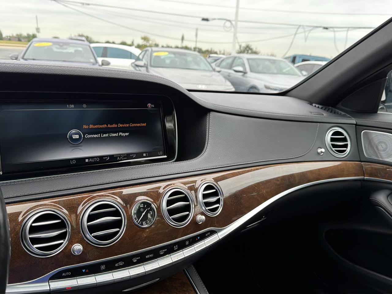 Mercedes-Benz S-Class 4dr Sdn S 550 4MATIC 2015