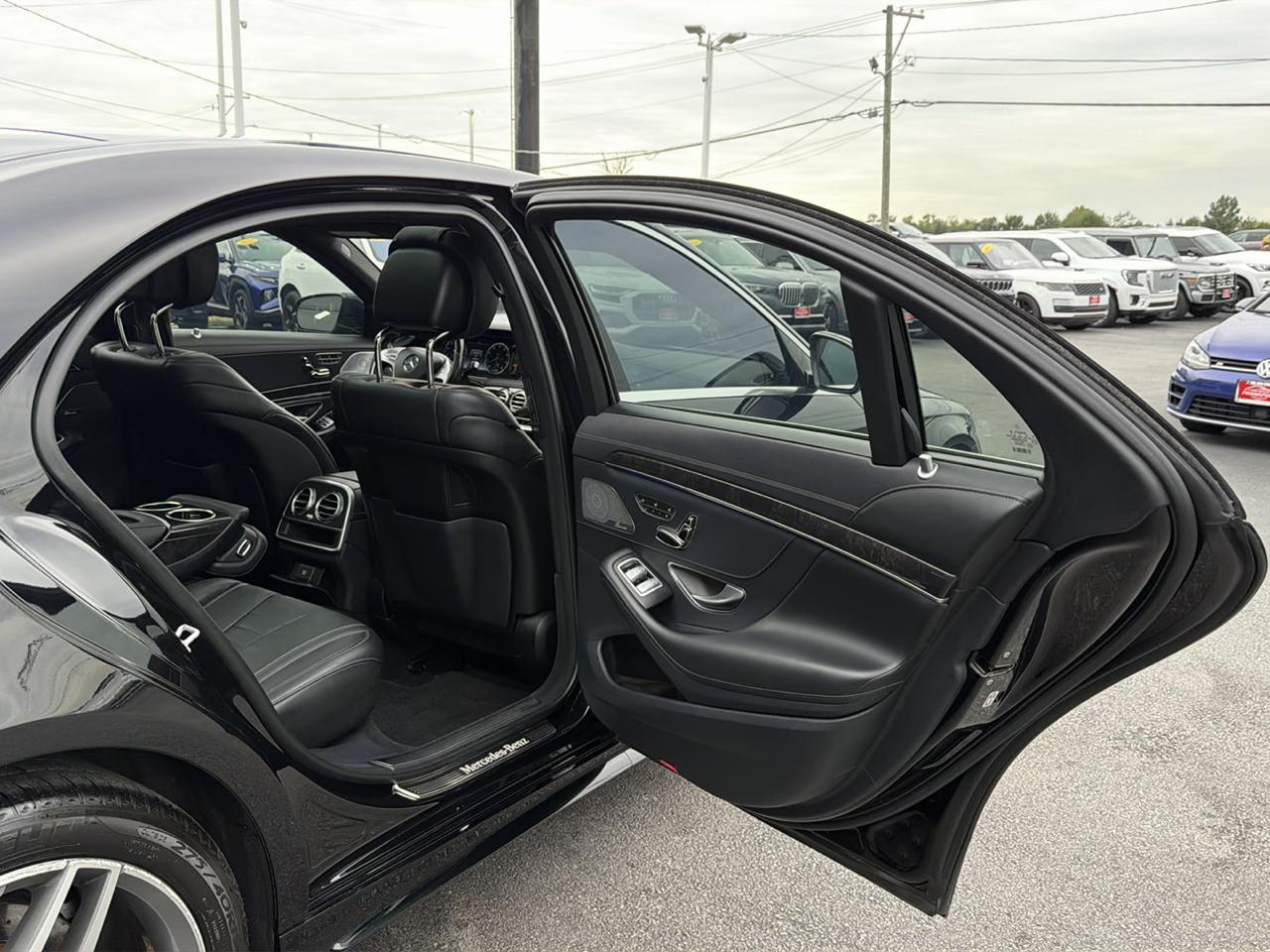 Mercedes-Benz S-Class S 550 4MATIC Sedan 2017