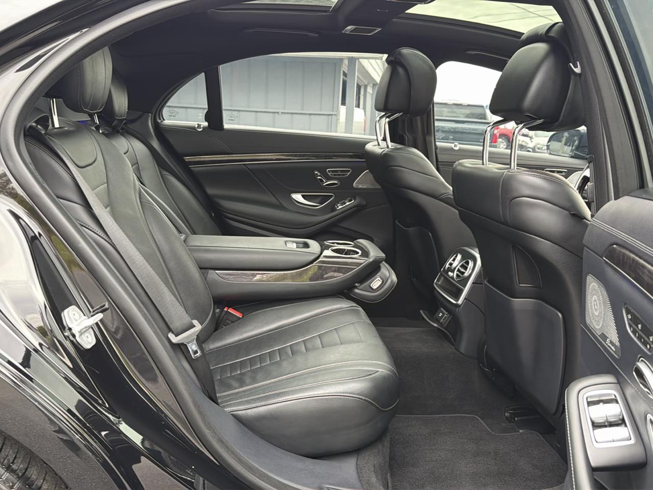 Mercedes-Benz S-Class S 550 4MATIC Sedan 2017