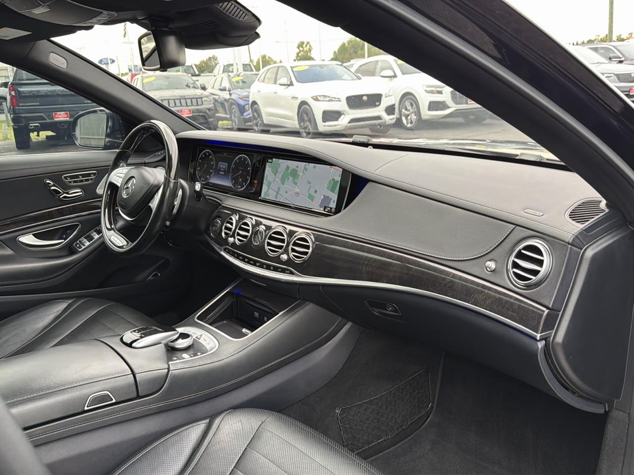 Mercedes-Benz S-Class S 550 4MATIC Sedan 2017