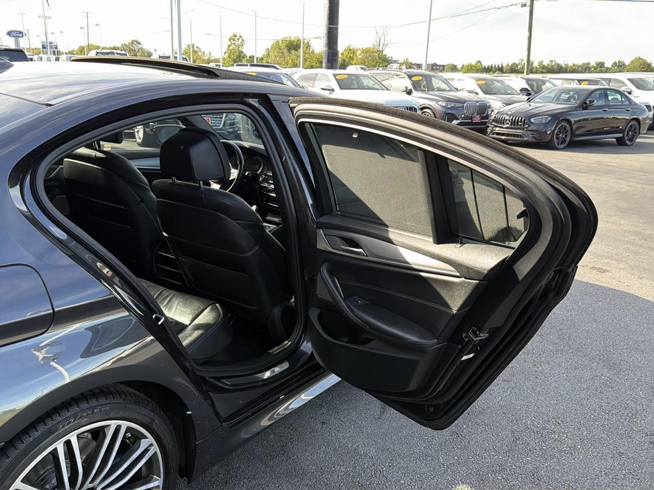 BMW 5 Series M550i xDrive Sedan 2018