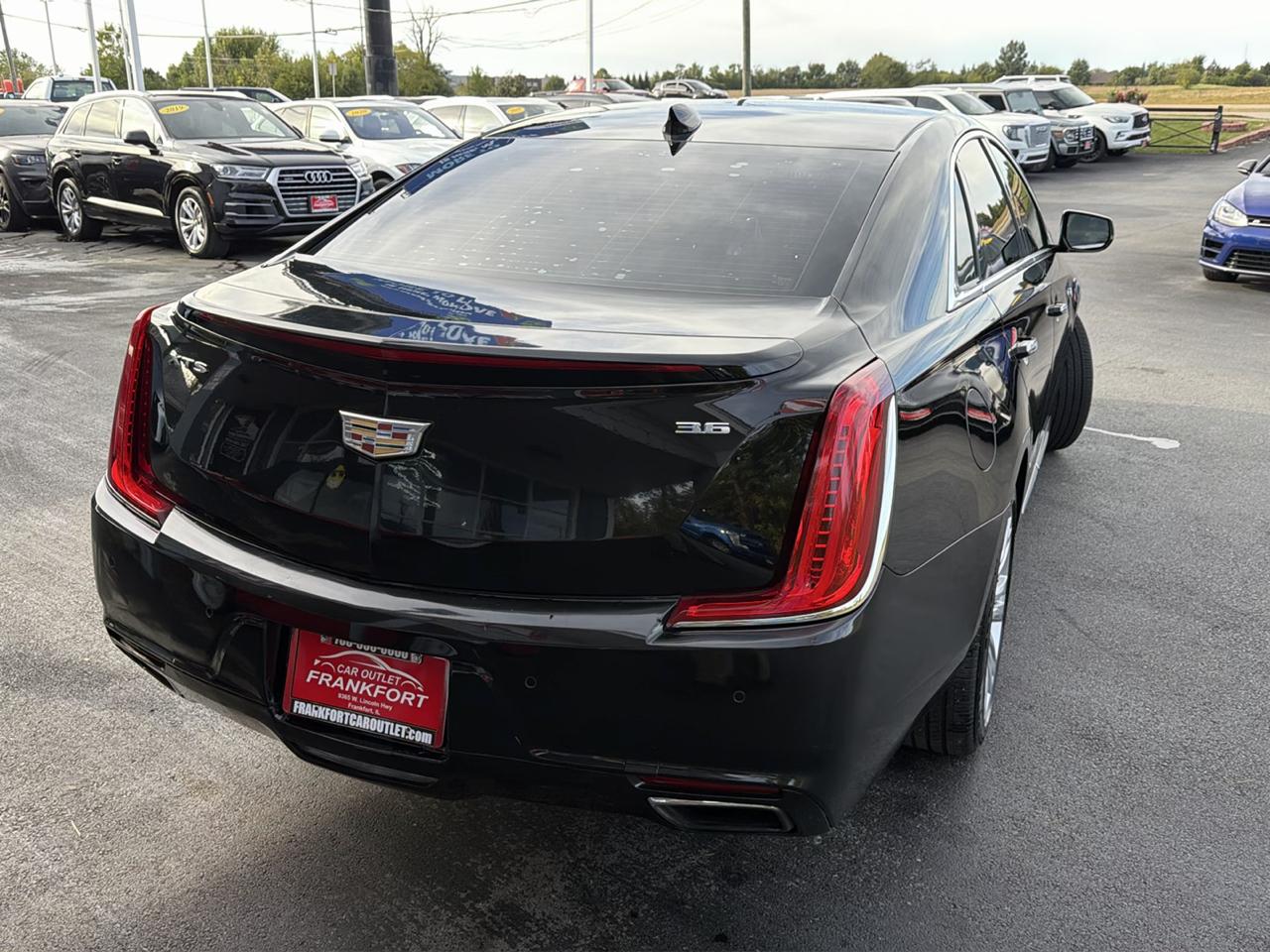 Cadillac XTS 4dr Sdn Luxury FWD 2019