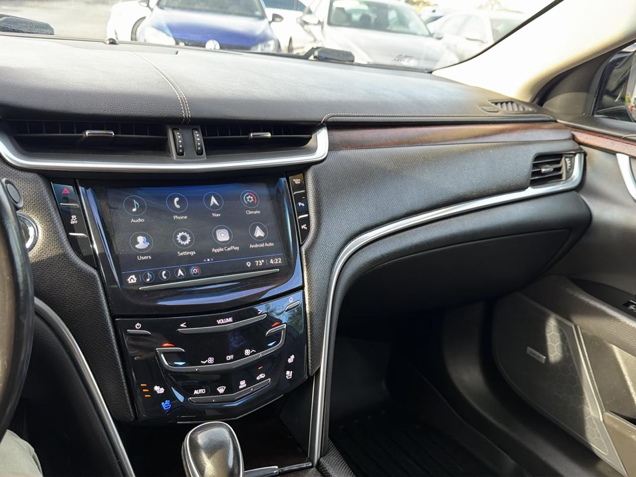 Cadillac XTS 4dr Sdn Luxury FWD 2019