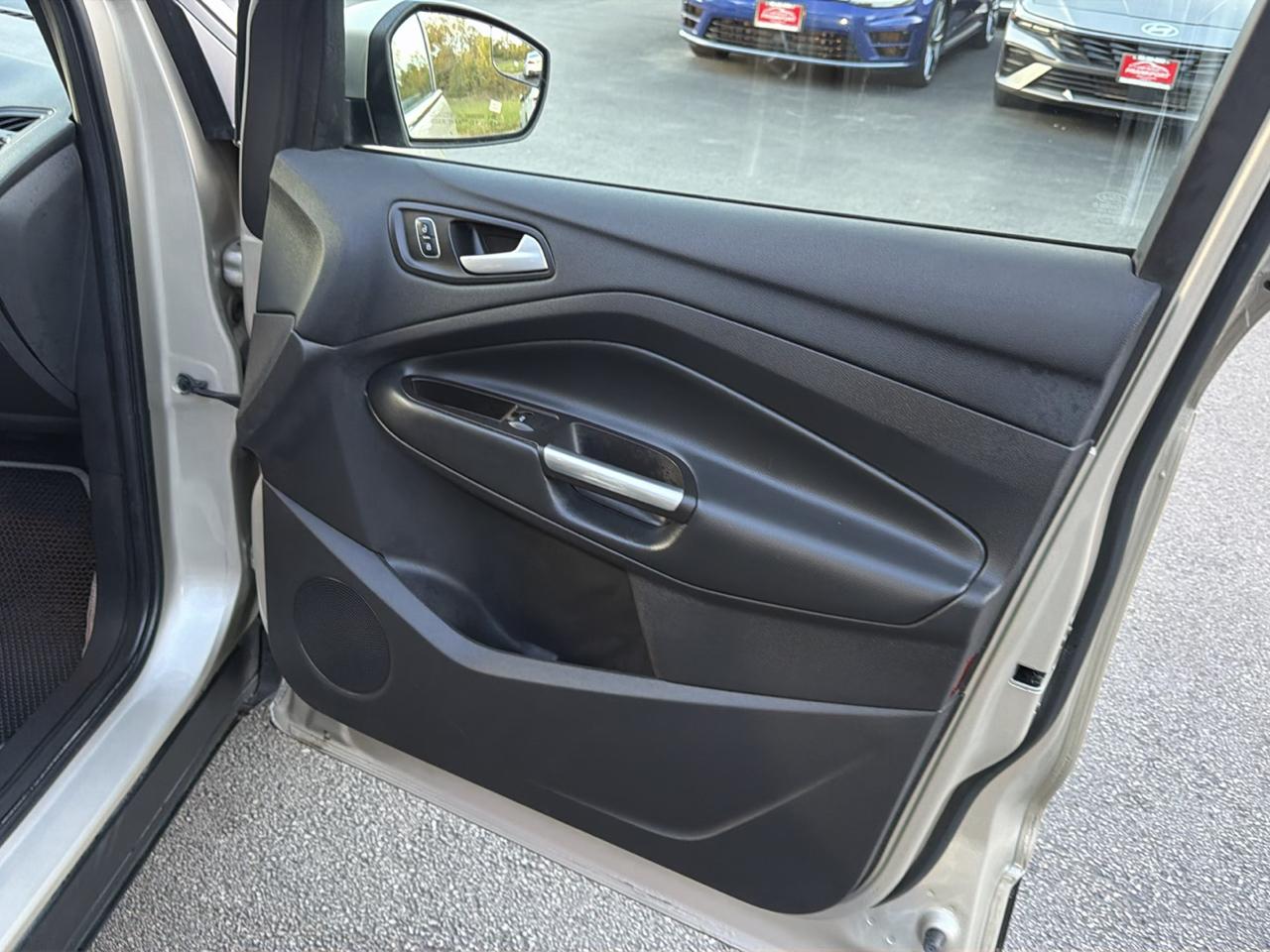 Ford Escape SE FWD 2017