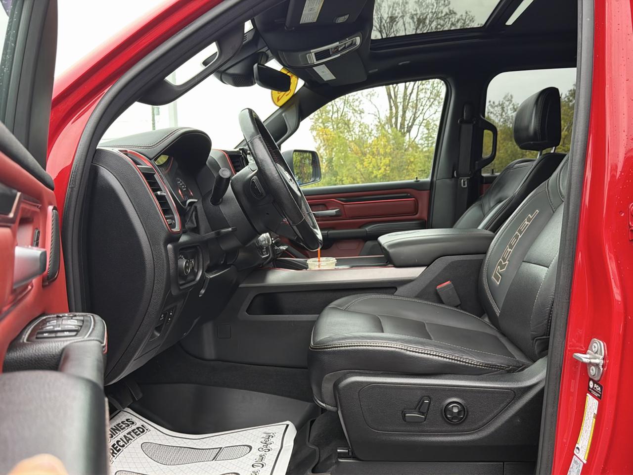 RAM 1500 Rebel 4x4 Crew Cab 5'7" Box 2021