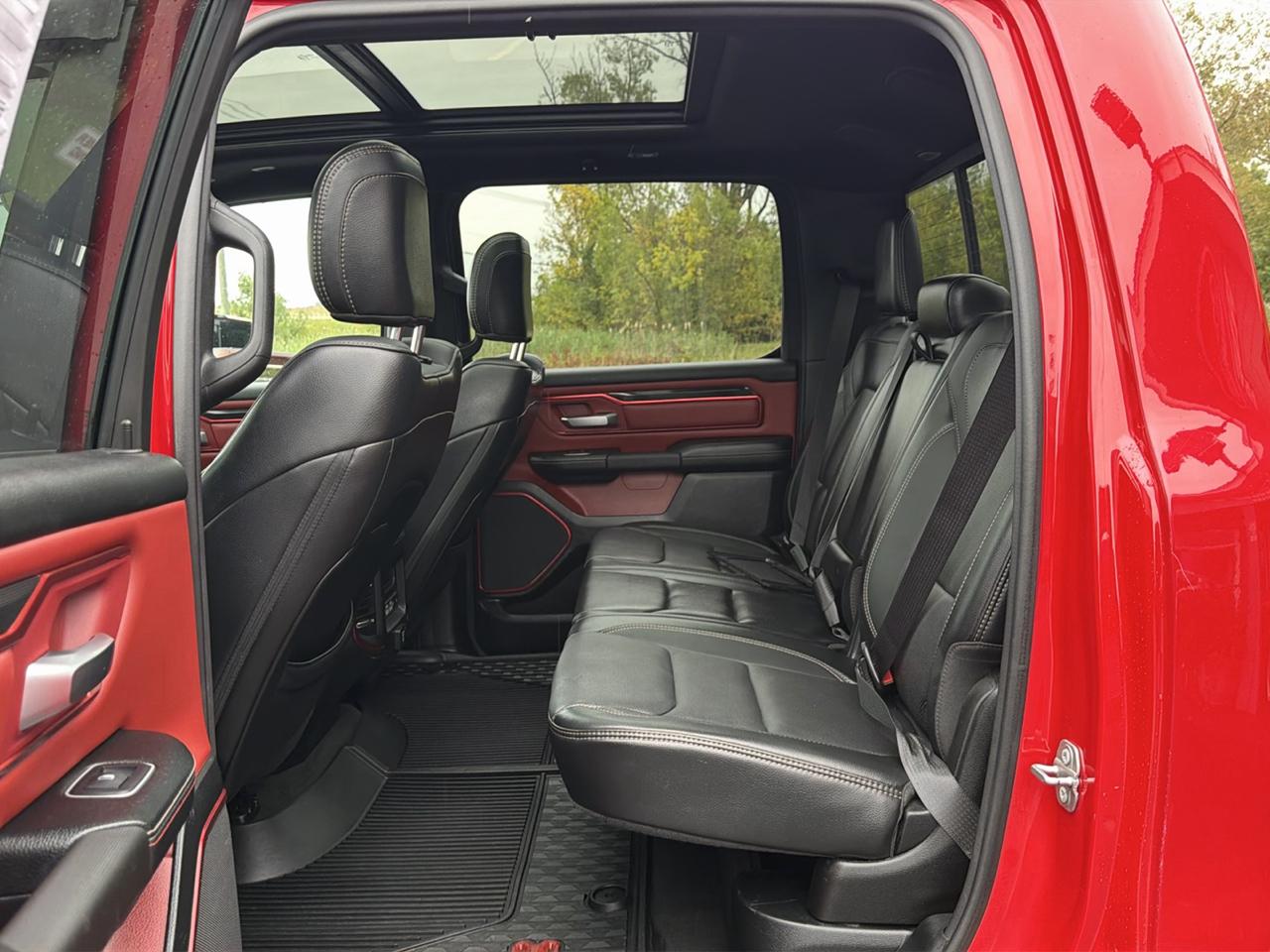 RAM 1500 Rebel 4x4 Crew Cab 5'7" Box 2021
