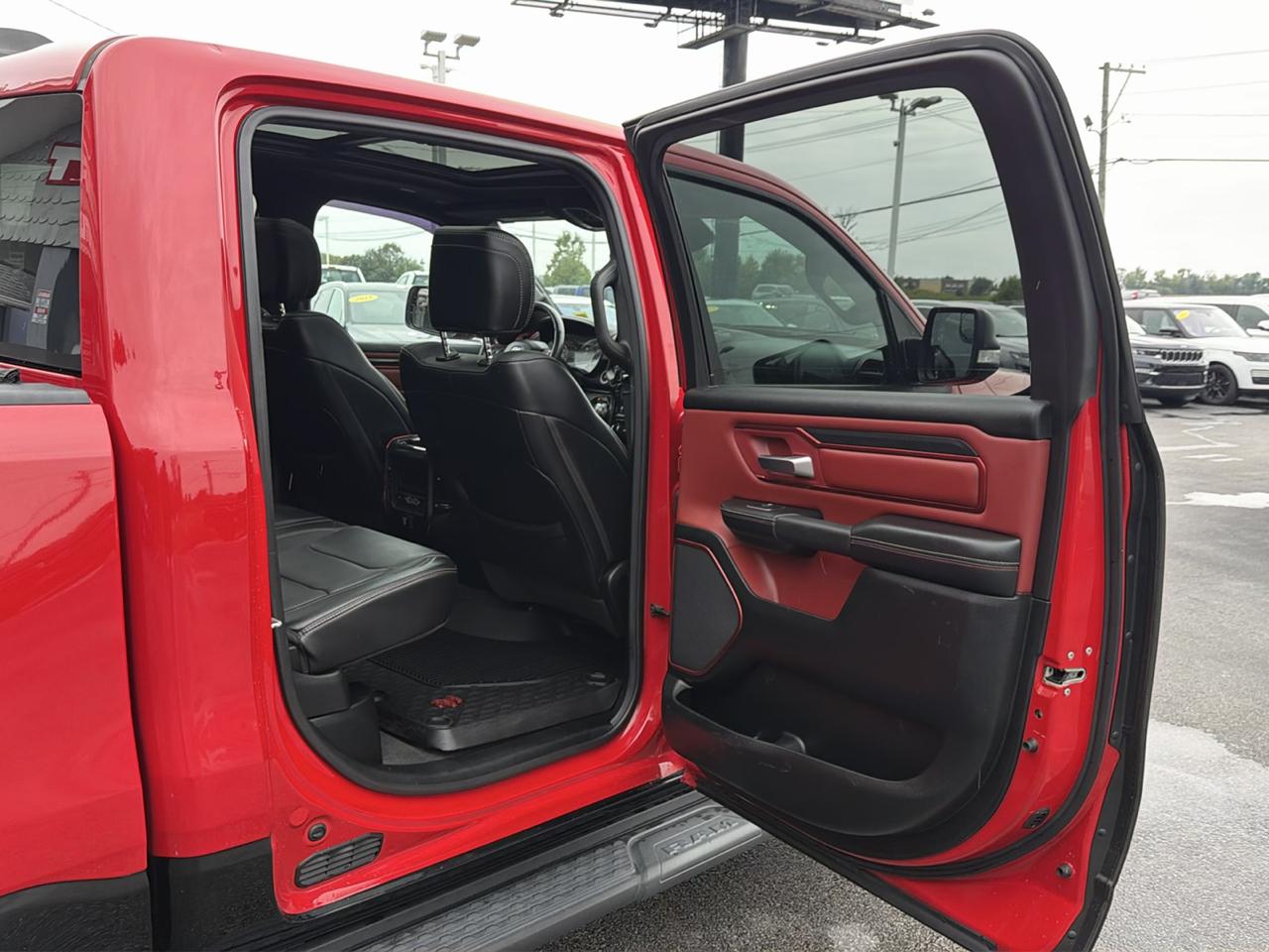 RAM 1500 Rebel 4x4 Crew Cab 5'7" Box 2021