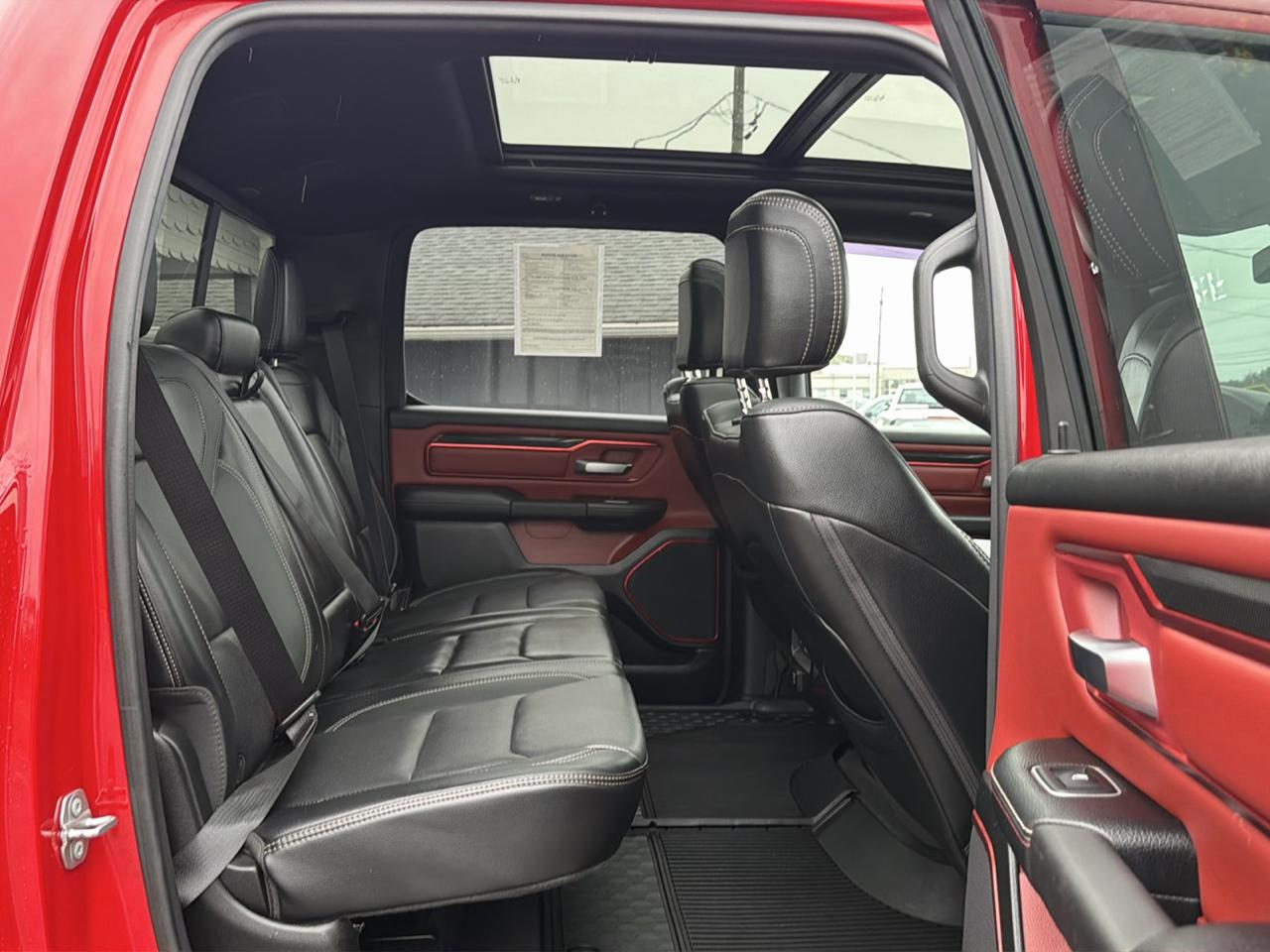 RAM 1500 Rebel 4x4 Crew Cab 5'7" Box 2021