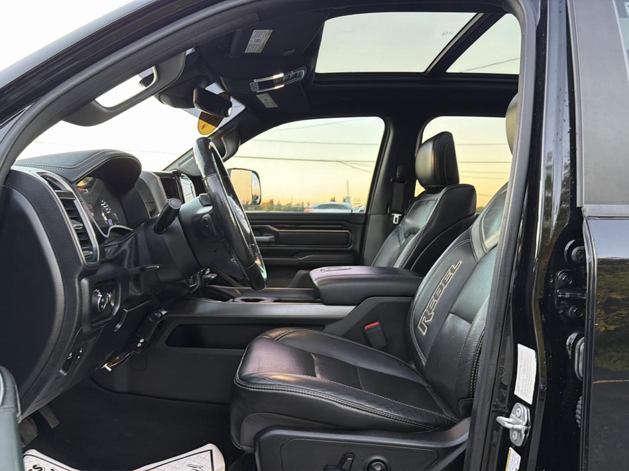 RAM 1500 Rebel 4x4 Crew Cab 5'7" Box 2021