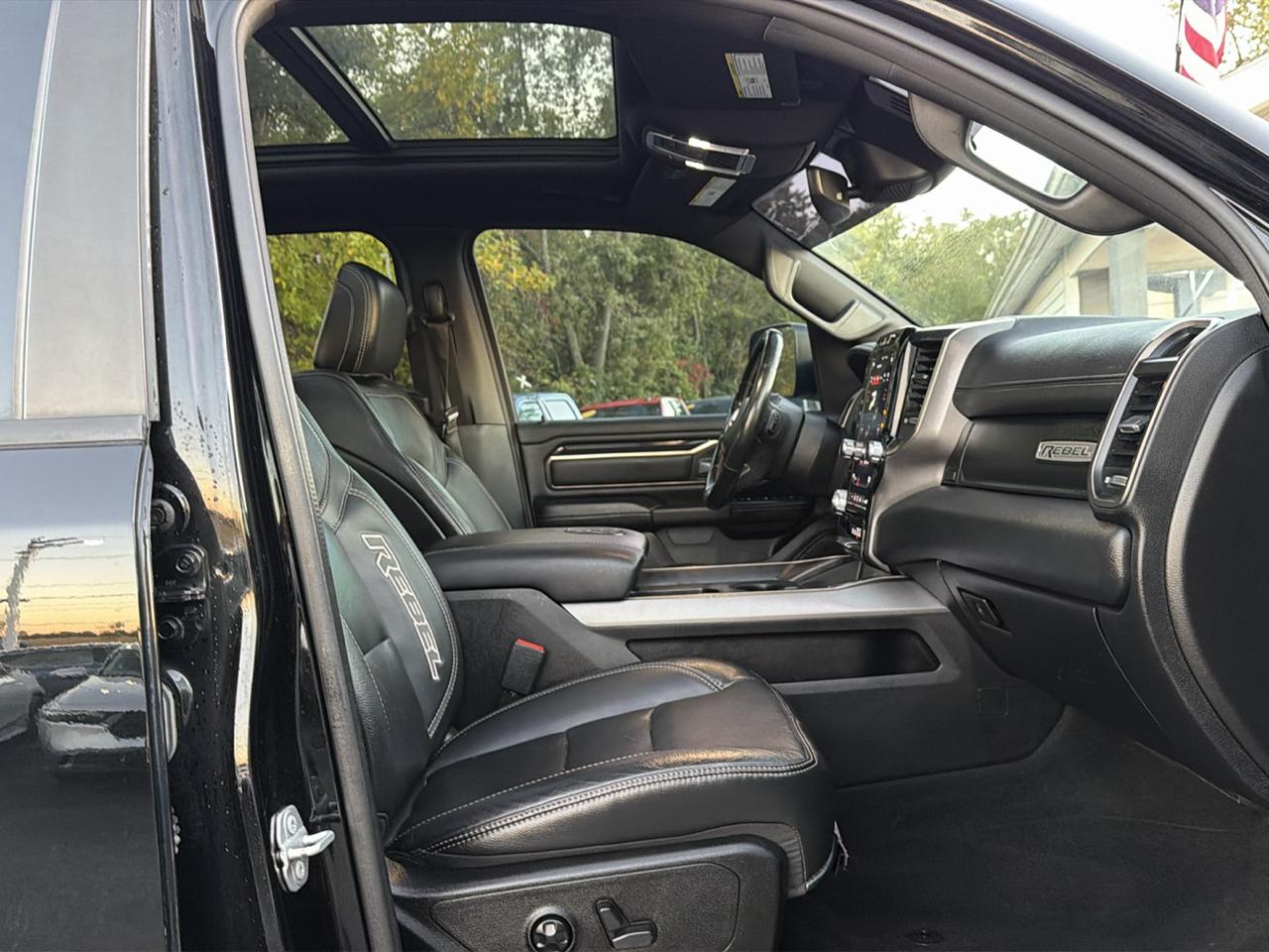 RAM 1500 Rebel 4x4 Crew Cab 5'7" Box 2021