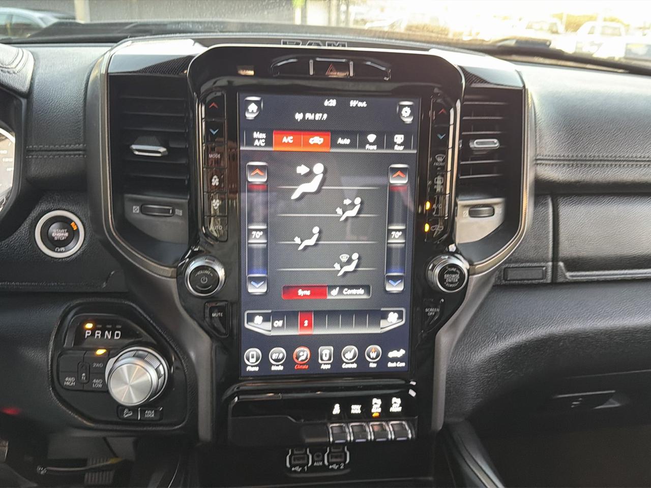 RAM 1500 Rebel 4x4 Crew Cab 5'7" Box 2021