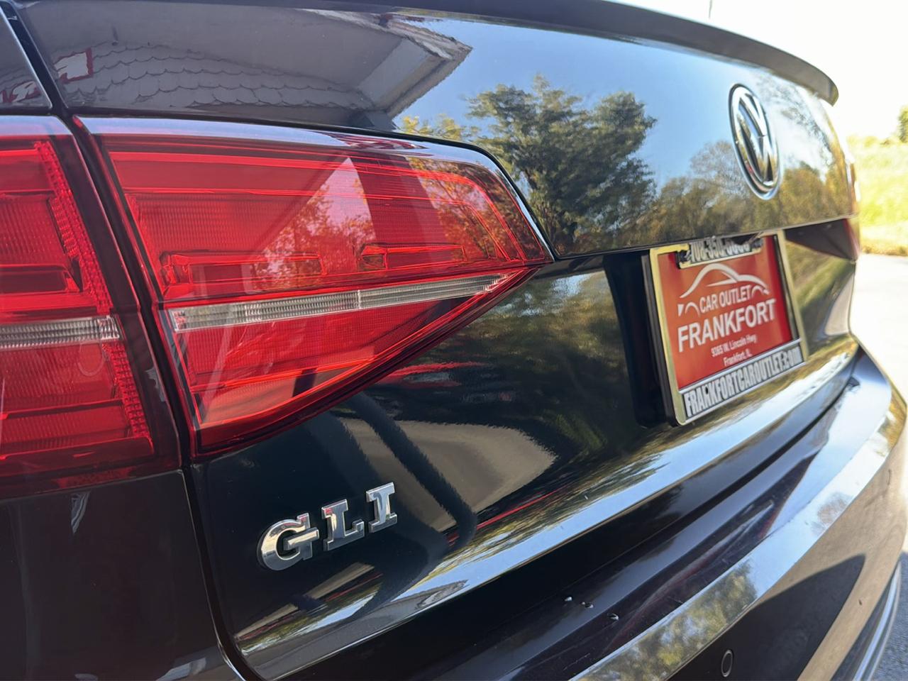 Volkswagen Jetta Sedan 4dr Auto 2.0T GLI SE 2016