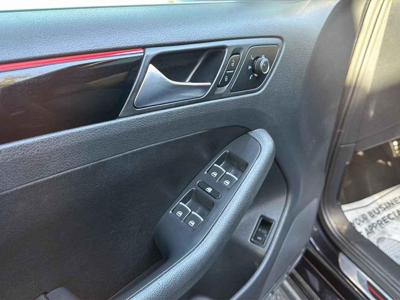 Volkswagen Jetta Sedan 4dr Auto 2.0T GLI SE 2016