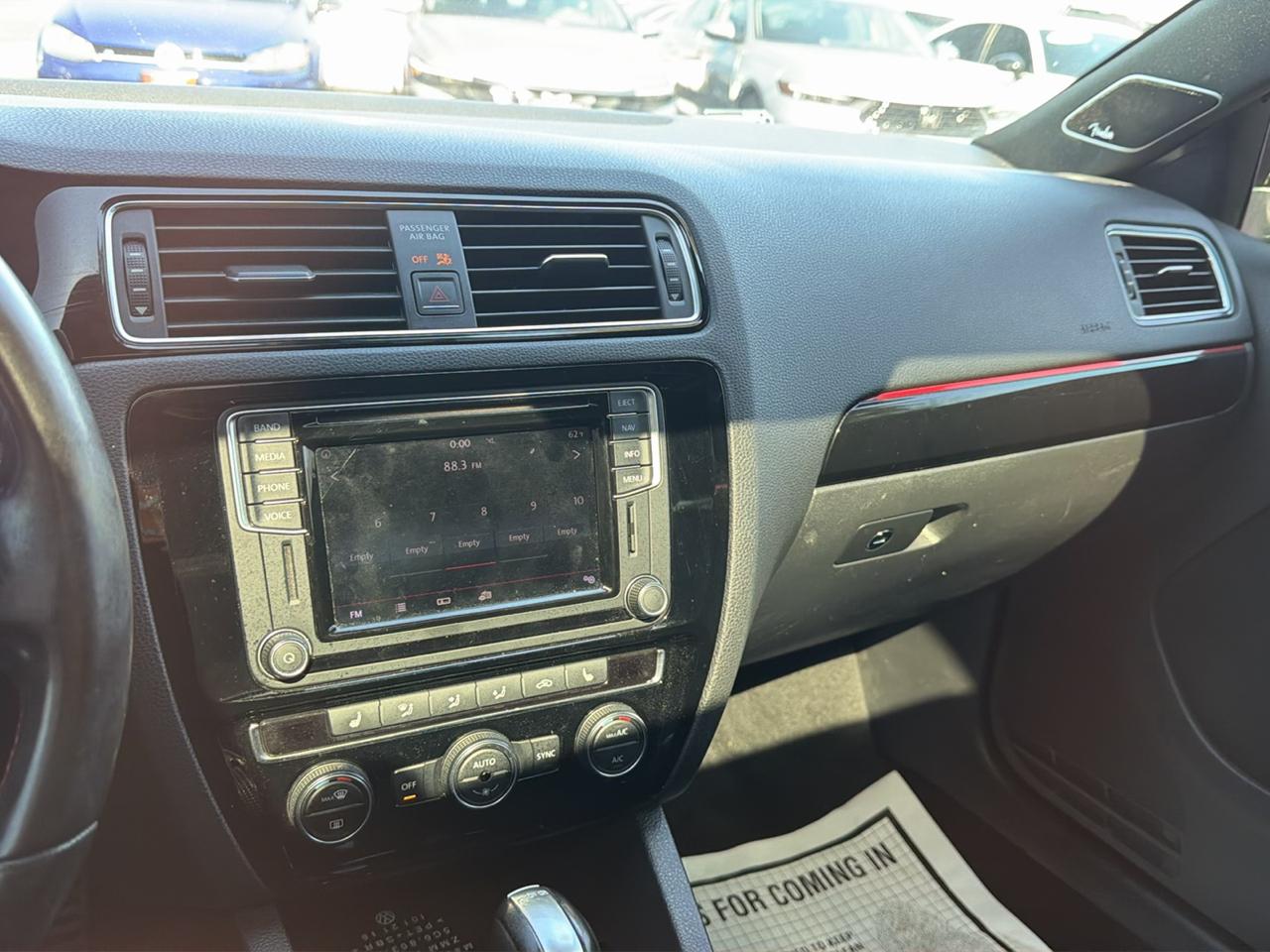 Volkswagen Jetta Sedan 4dr Auto 2.0T GLI SE 2016