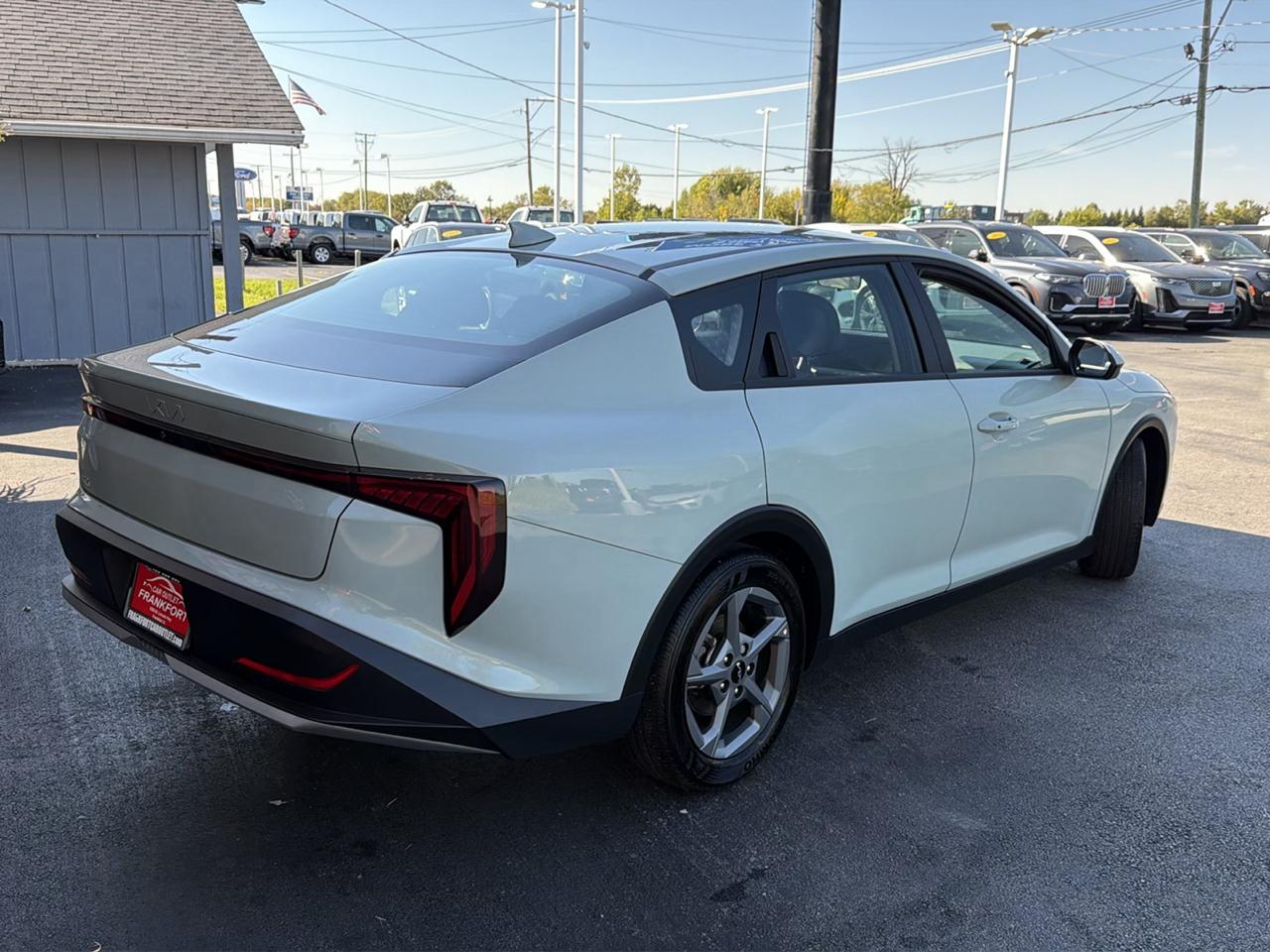 Kia K4 LXS FWD 2025
