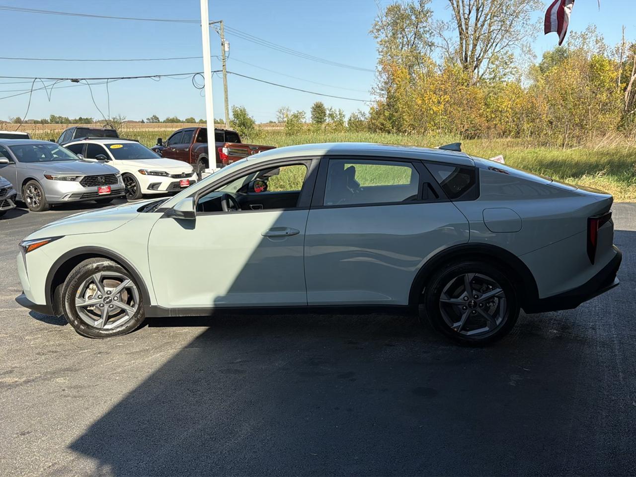 Kia K4 LXS FWD 2025